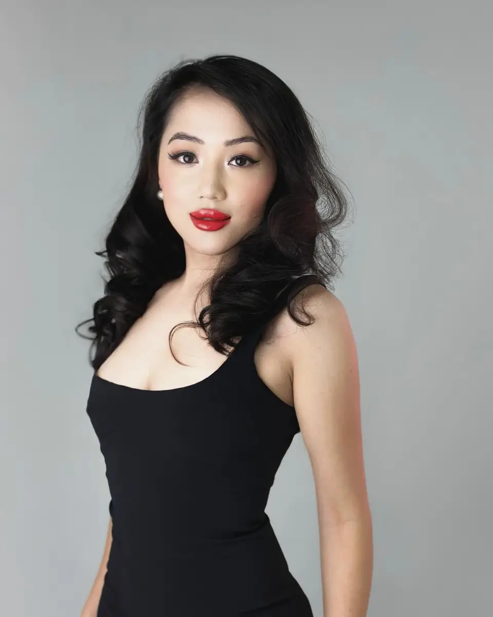 Titana profile in Bangkok